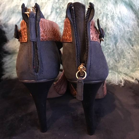 DEREK LAM Layn Snakeskin Suede Crisscross sandals - Picture 7 of 8